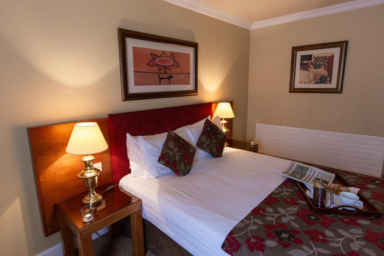 Hamlet Court Hotel Johnstown Bridge Dış mekan fotoğraf