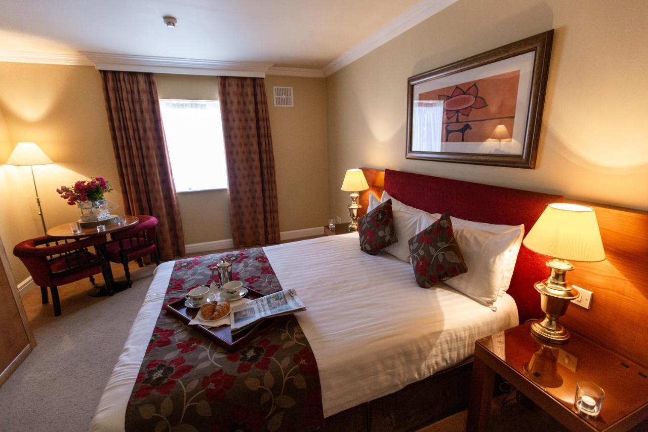 Hamlet Court Hotel Johnstown Bridge Dış mekan fotoğraf