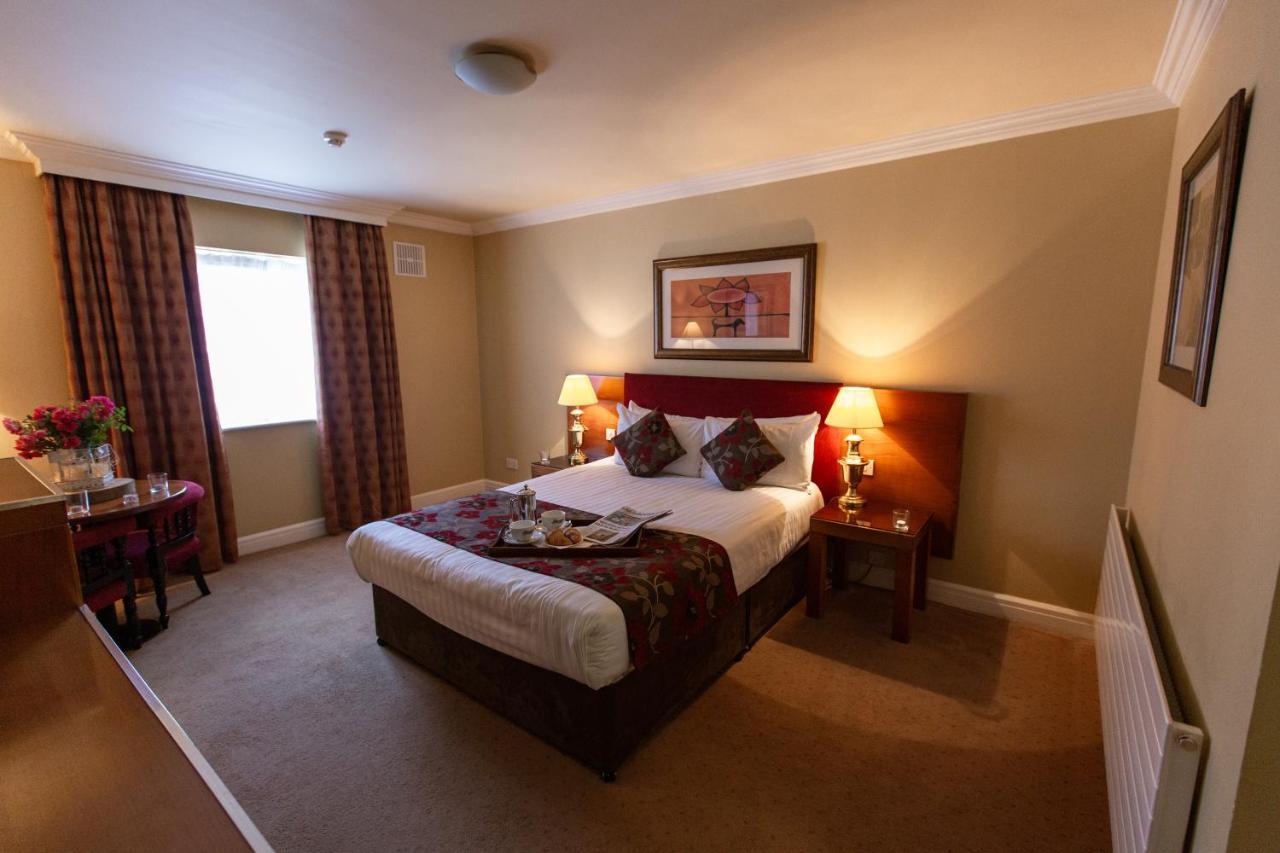 Hamlet Court Hotel Johnstown Bridge Dış mekan fotoğraf